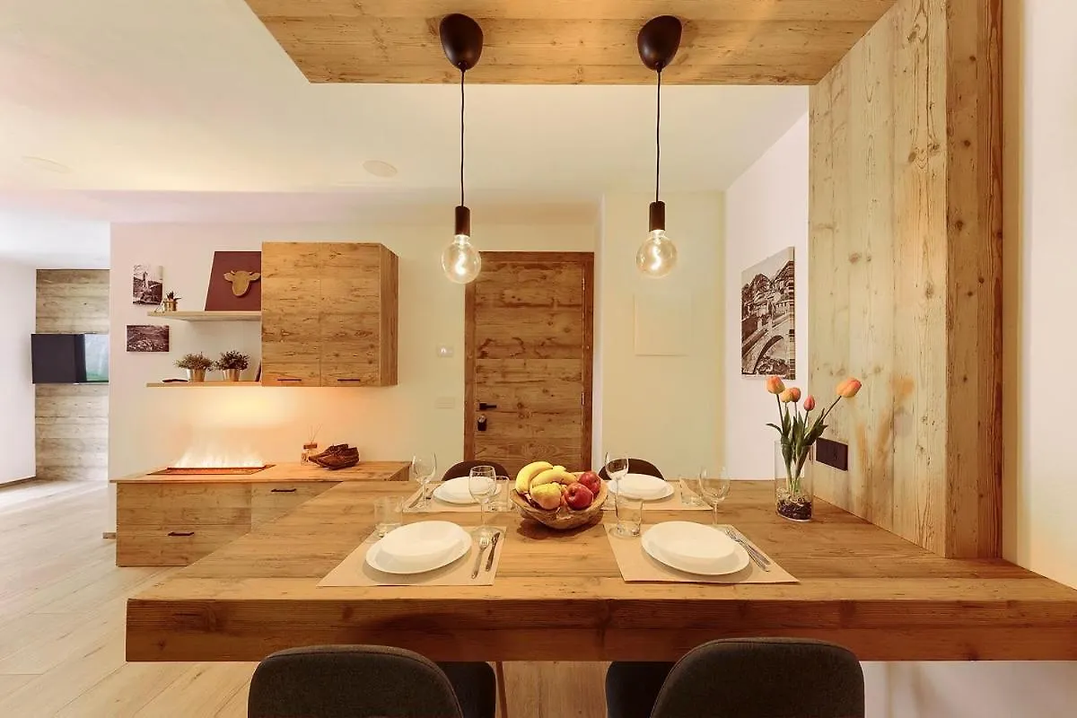 Lidia & Orfeo Apartment Bormio 0*,  Italy